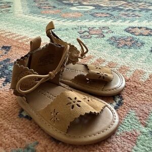 Old Navy|Baby girl Tan faux suede Sandals with ankle strap & tie detail•••Boho!